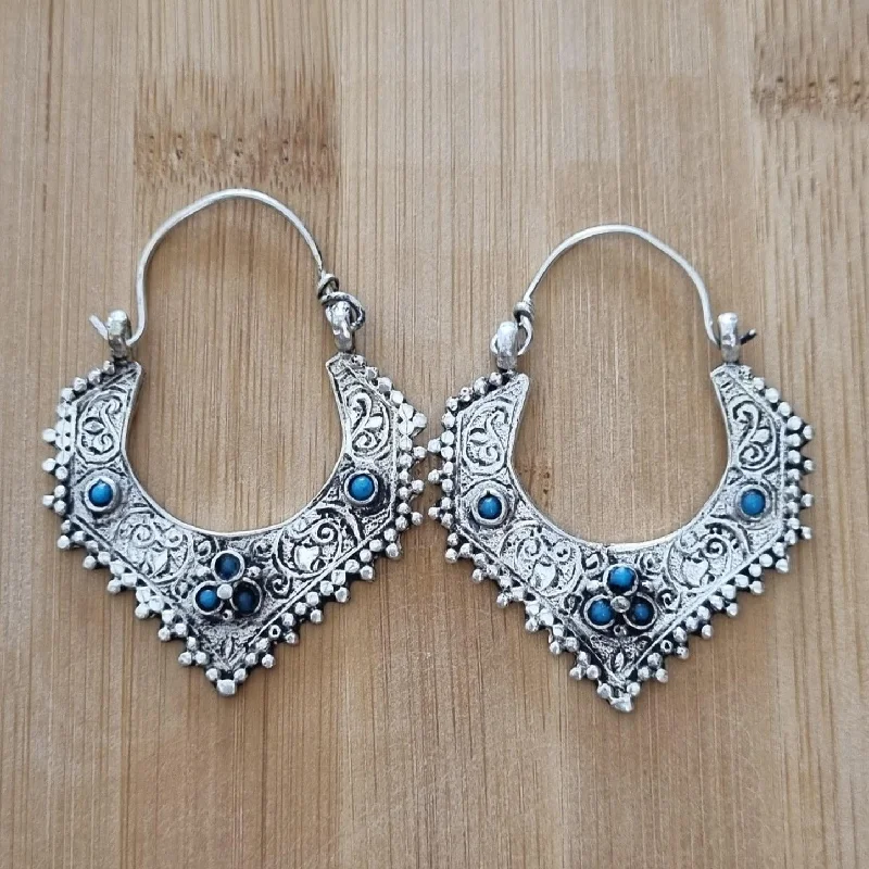 Women’s luxury earrings-Silver Gypsy Tribal Hoop Earrings