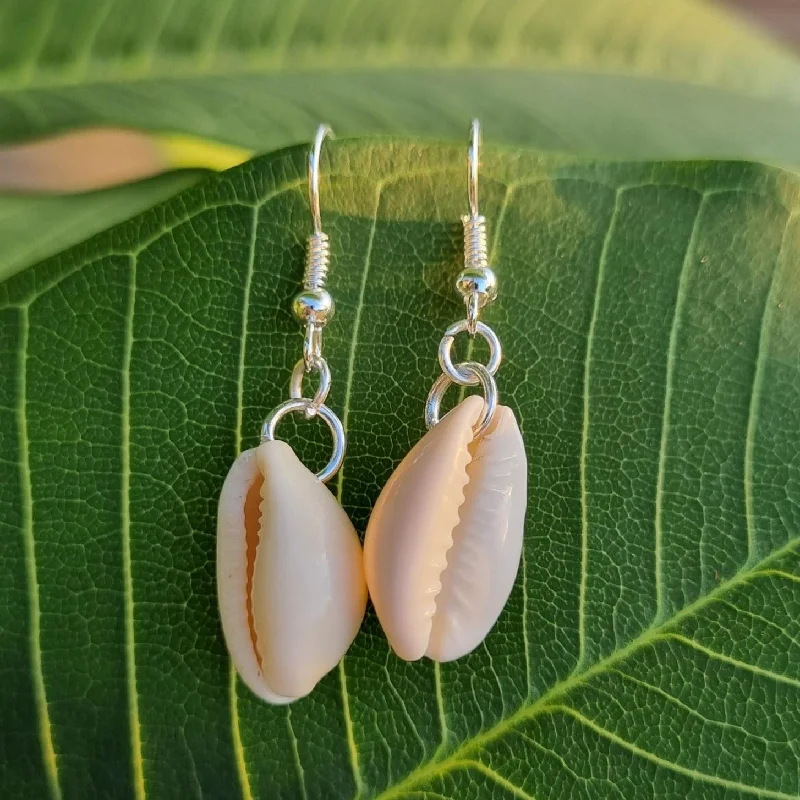 Women’s casual earrings-Coastal Cowrie Shell Earrings