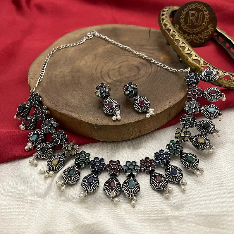 Women’s custom necklace-FS Collection Oxidised Plated Pota Stone And Pearls Necklace Set