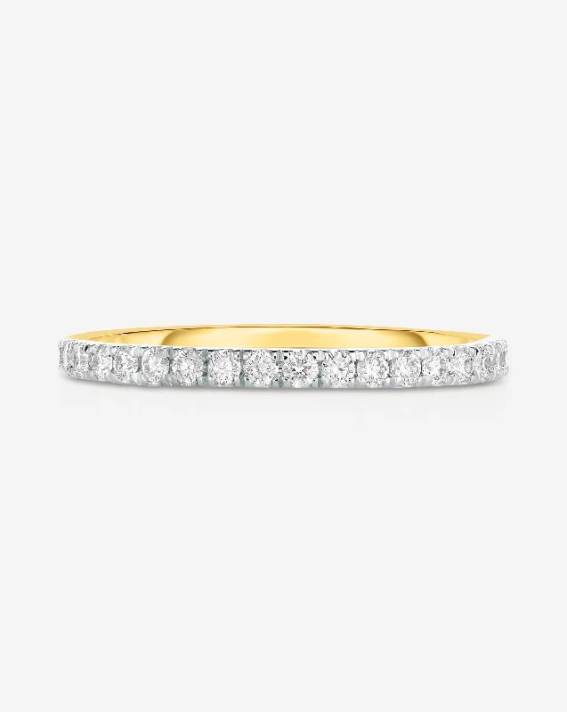 Women’s cushion diamond ring-1.6 mm Perfect Pavé Diamond Ring