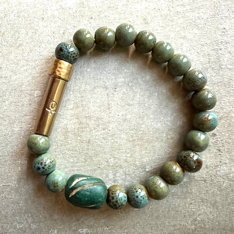 Women’s textured bangle-Green Tara Wish Bracelet