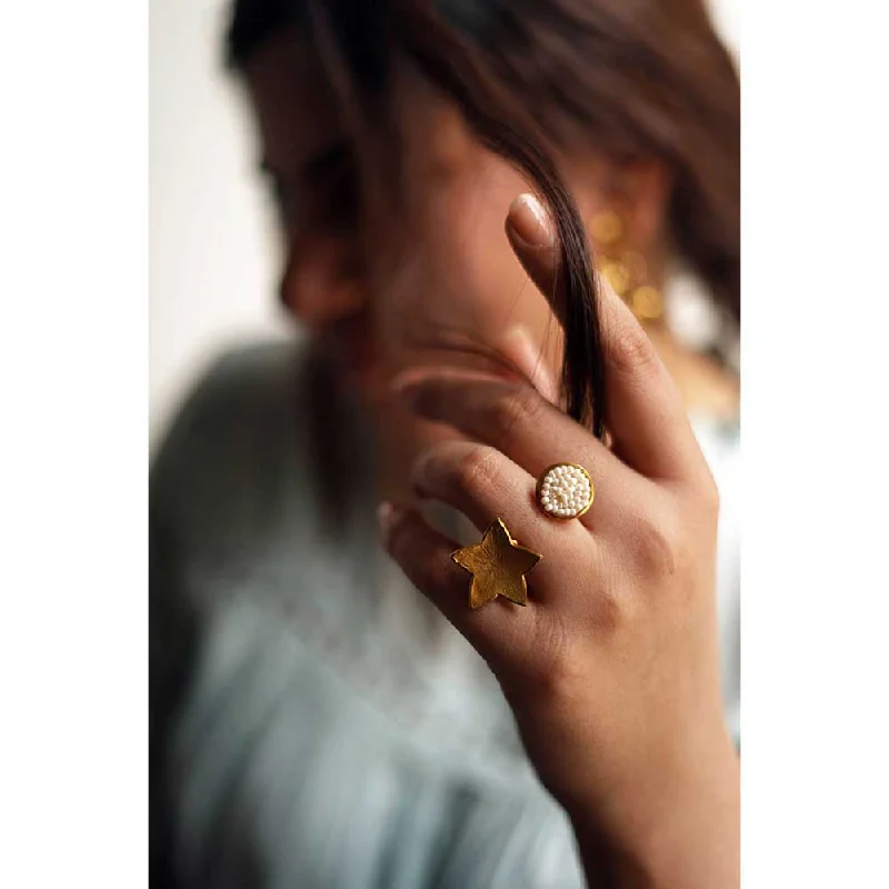 Women’s fashion band ring-Aarjavee Gold Flower and Bud Ring