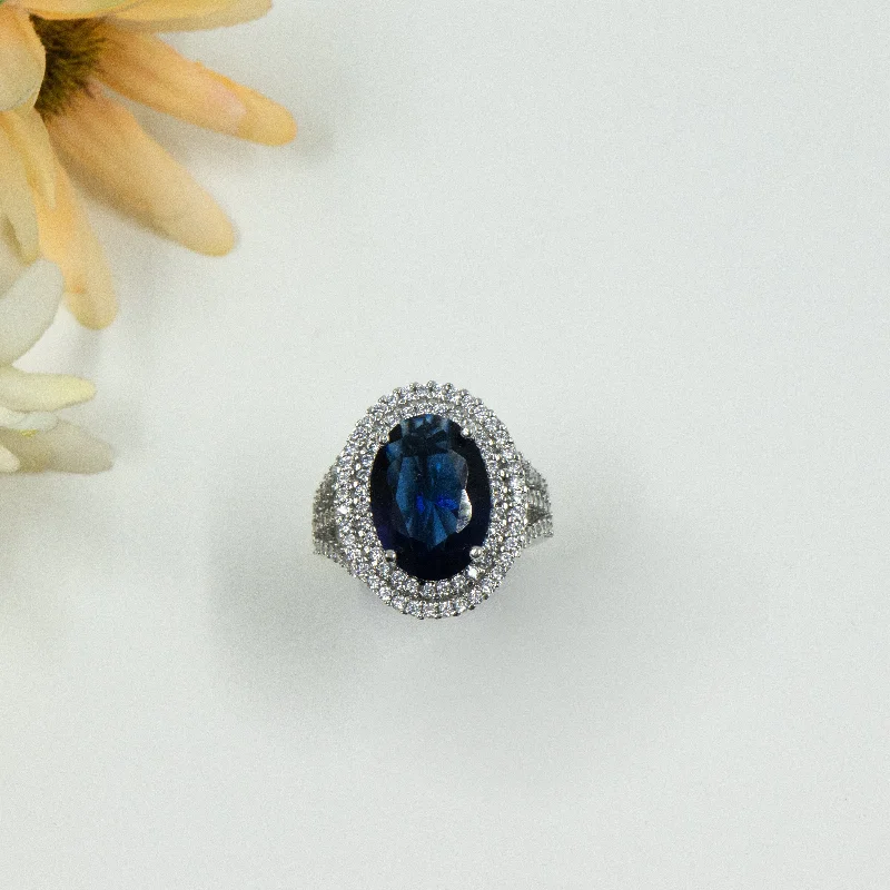 Women’s unique ring-Nipura Blue Siyara Halo Ring